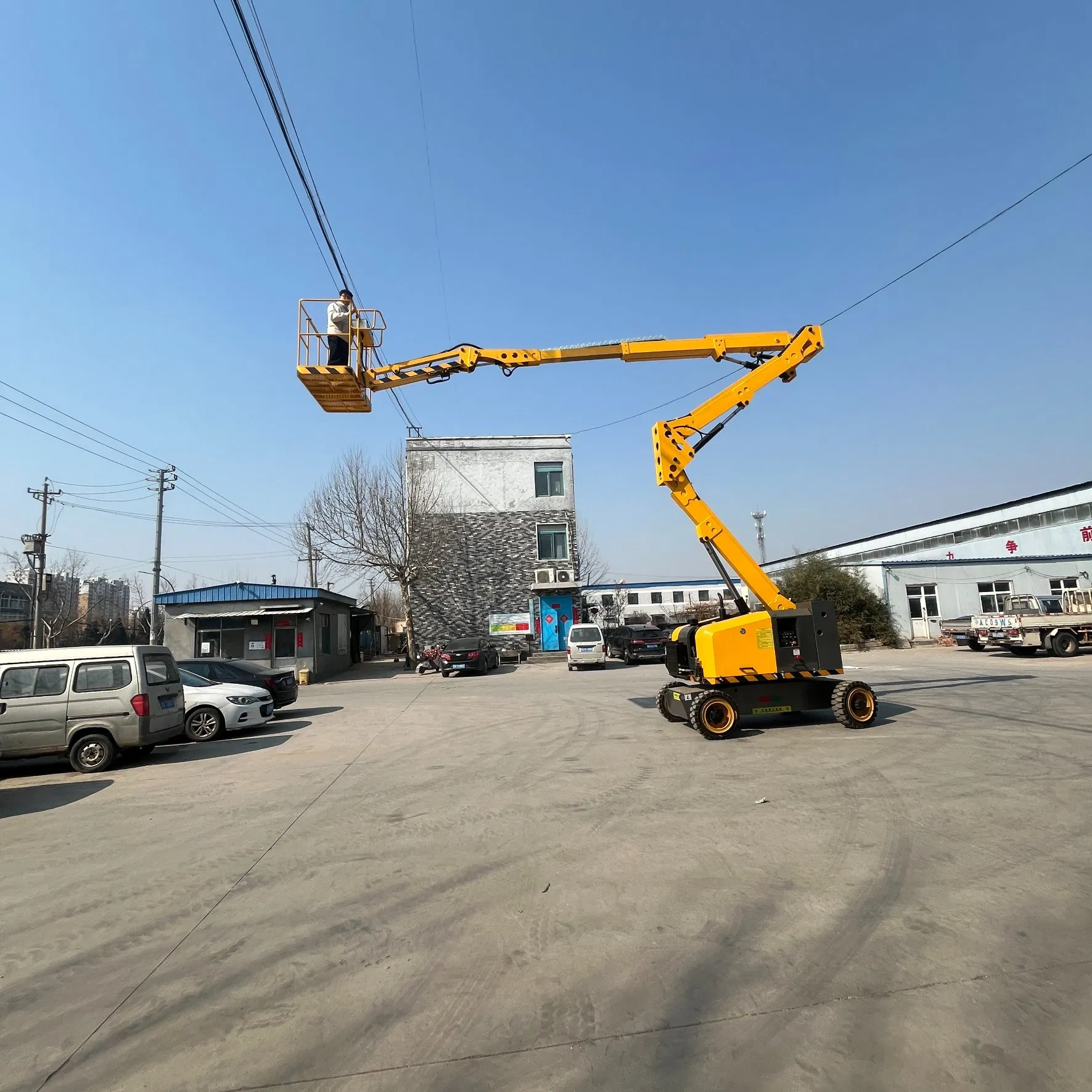 Next-Gen Multi-Joint Boom Lift Systems for Elevated Access