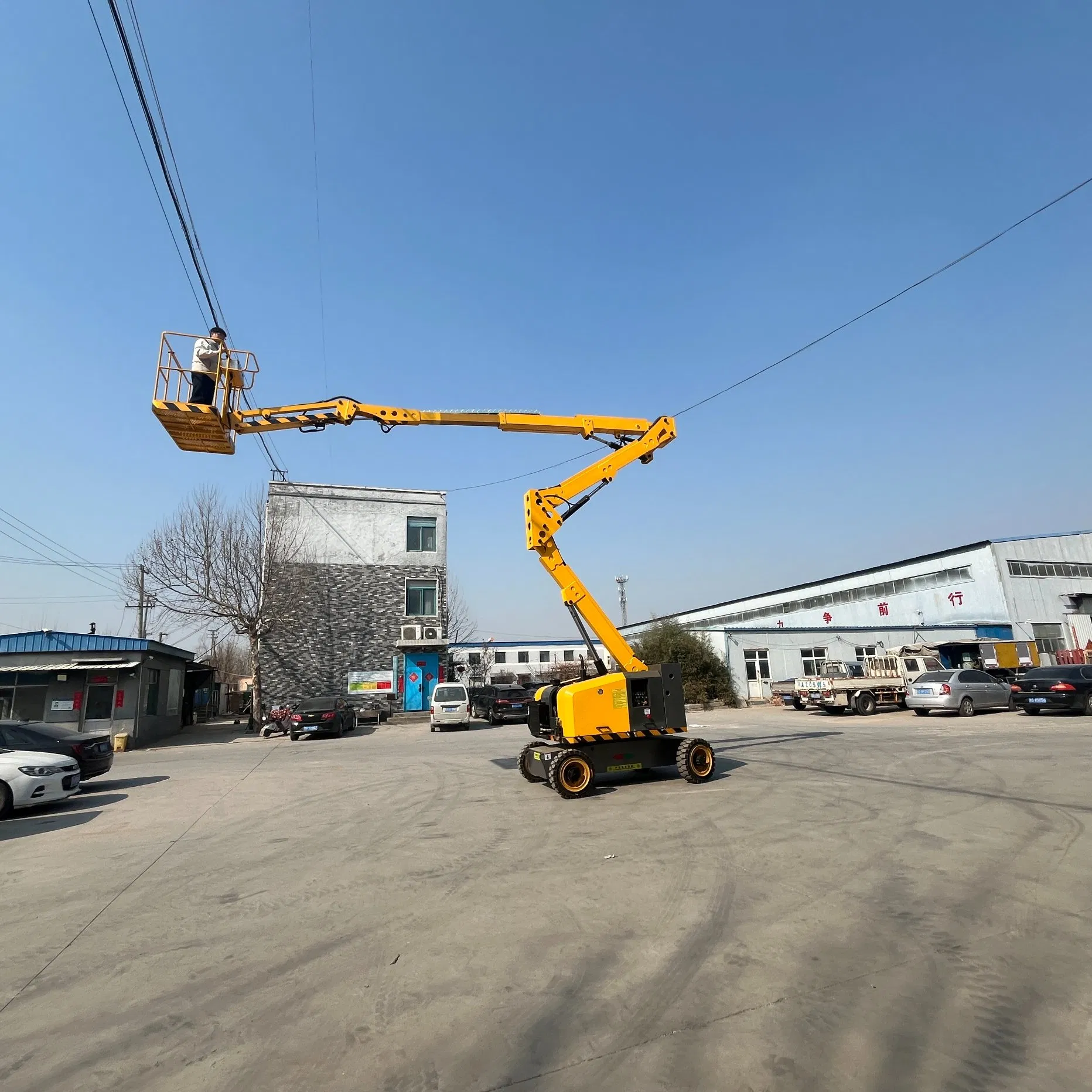 Next-Gen Multi-Joint Boom Lift Systems for Elevated Access