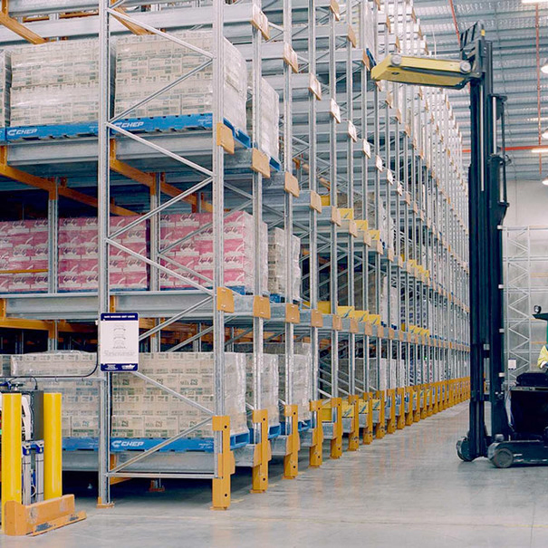 Premium Drive-in Pallet Racking System with Fast Access to Position Fifo Storage