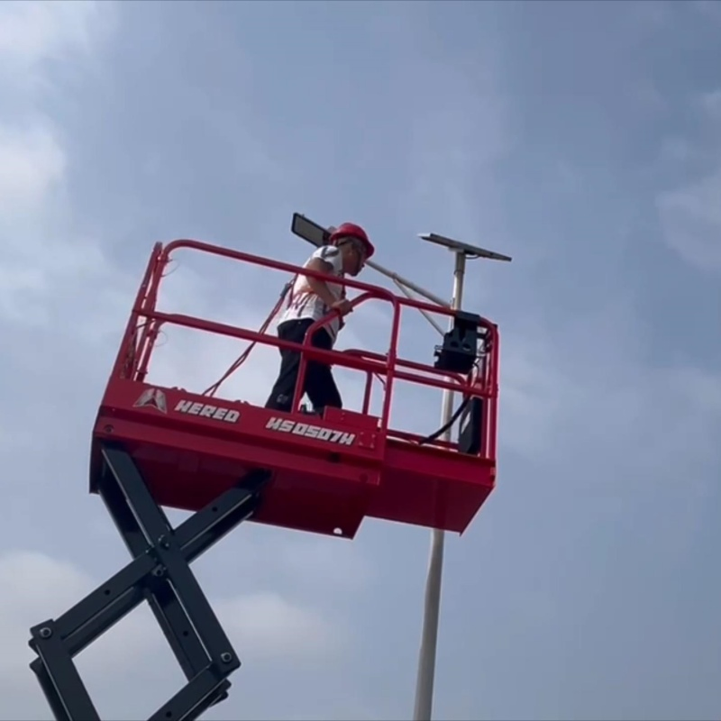 Professional Aerial Work Lifting Platform 250kg Self-Propelled Scissor Lift System