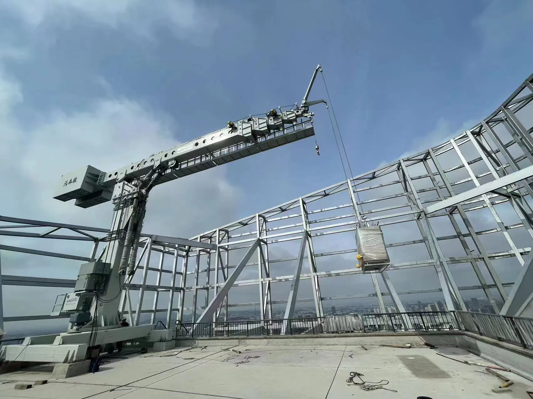 Watsond Cleaning System Building Construction Maintenance with Safety Features/Customized Bmu