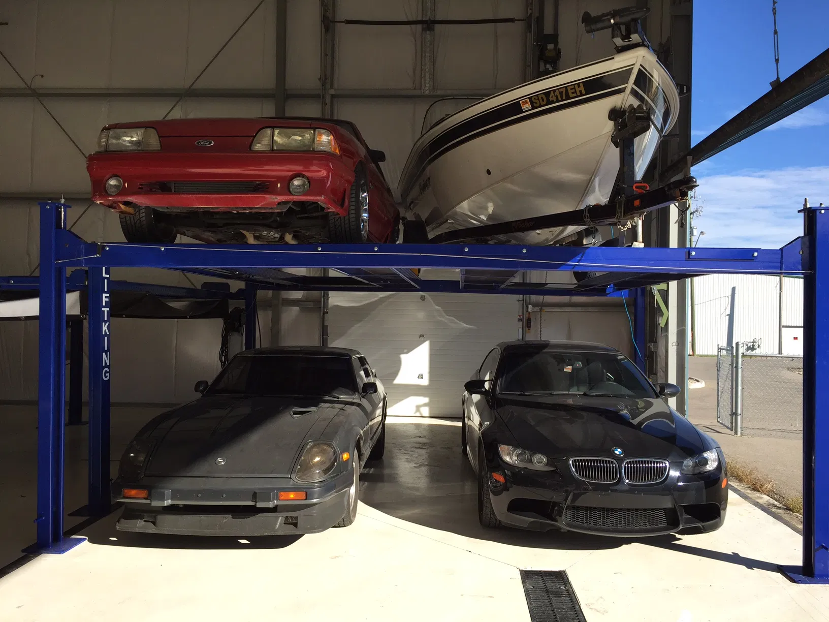 2 2kw Garage Lift: Double Wide 4 Post Car Parking Solution