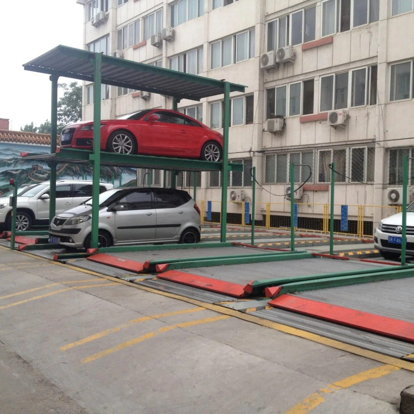 Smart Four Post Parking Solution with Real Time Monitoring and Predictive Maintenance