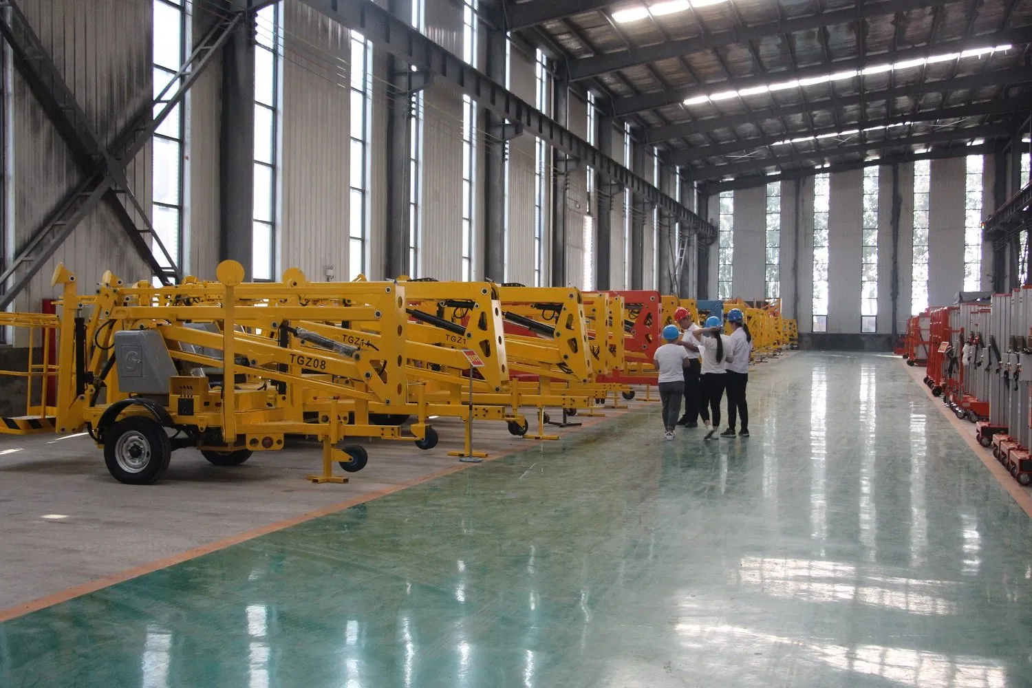 12m 200kg Battery Powered Trailer Mount Articulating Boom Lift