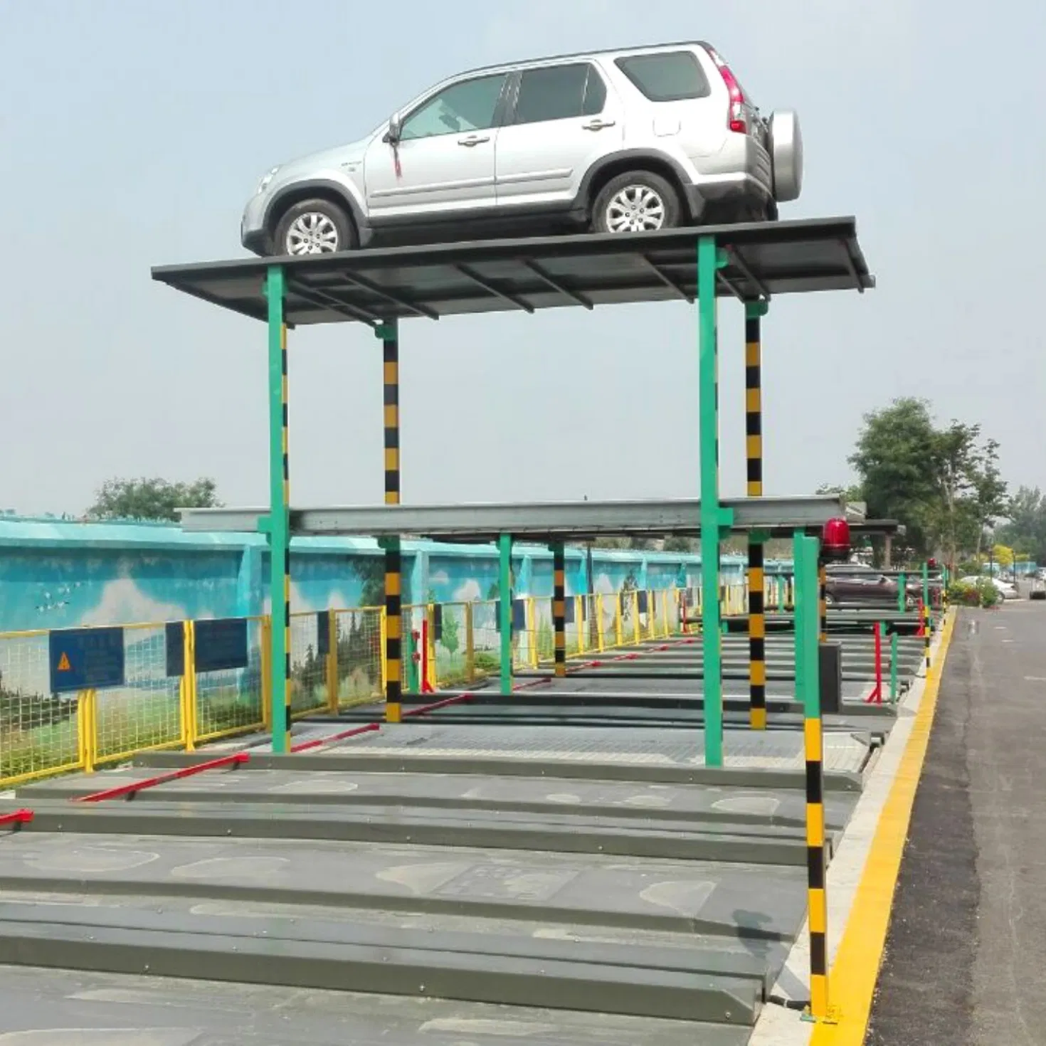 Four Column Mechanical Parking Solution with Energy Saving Motor and Low Noise Operation