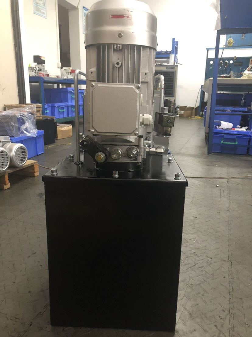 Ultra-Quiet 3W-50L-4 Hydraulic Pump Station 50-Liter Storage Solution with Three-Valve Capability Graphic Design