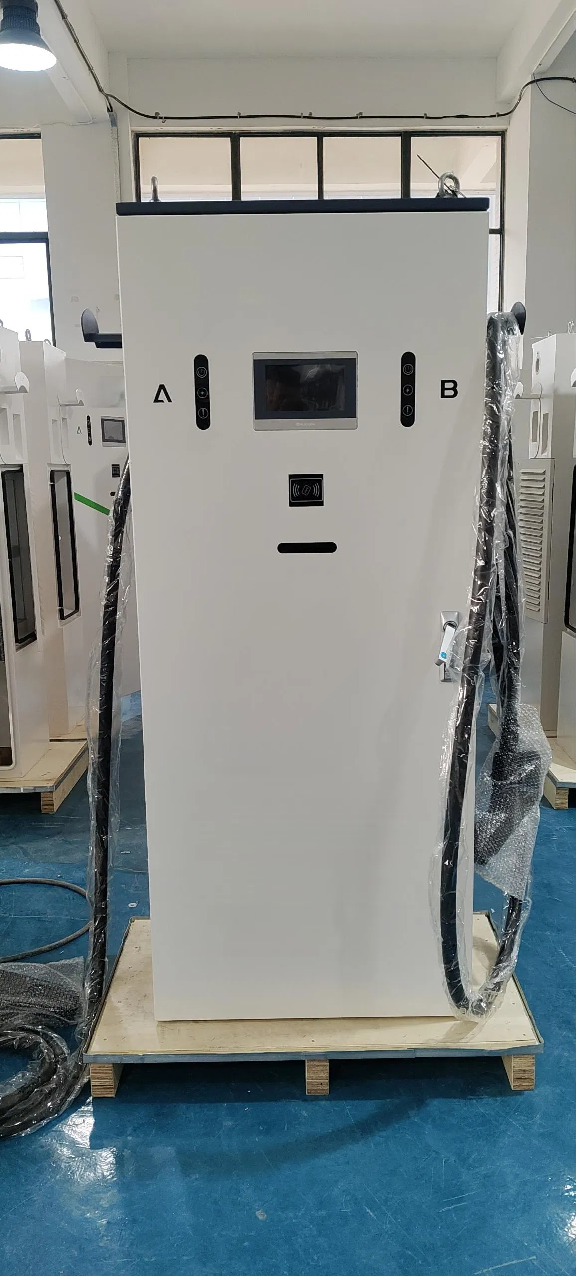 Sleek 60-80kw DC Charging Solution for Electric Cars