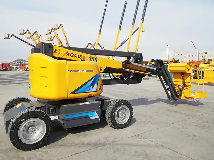 XGS28 Boom Lift 2