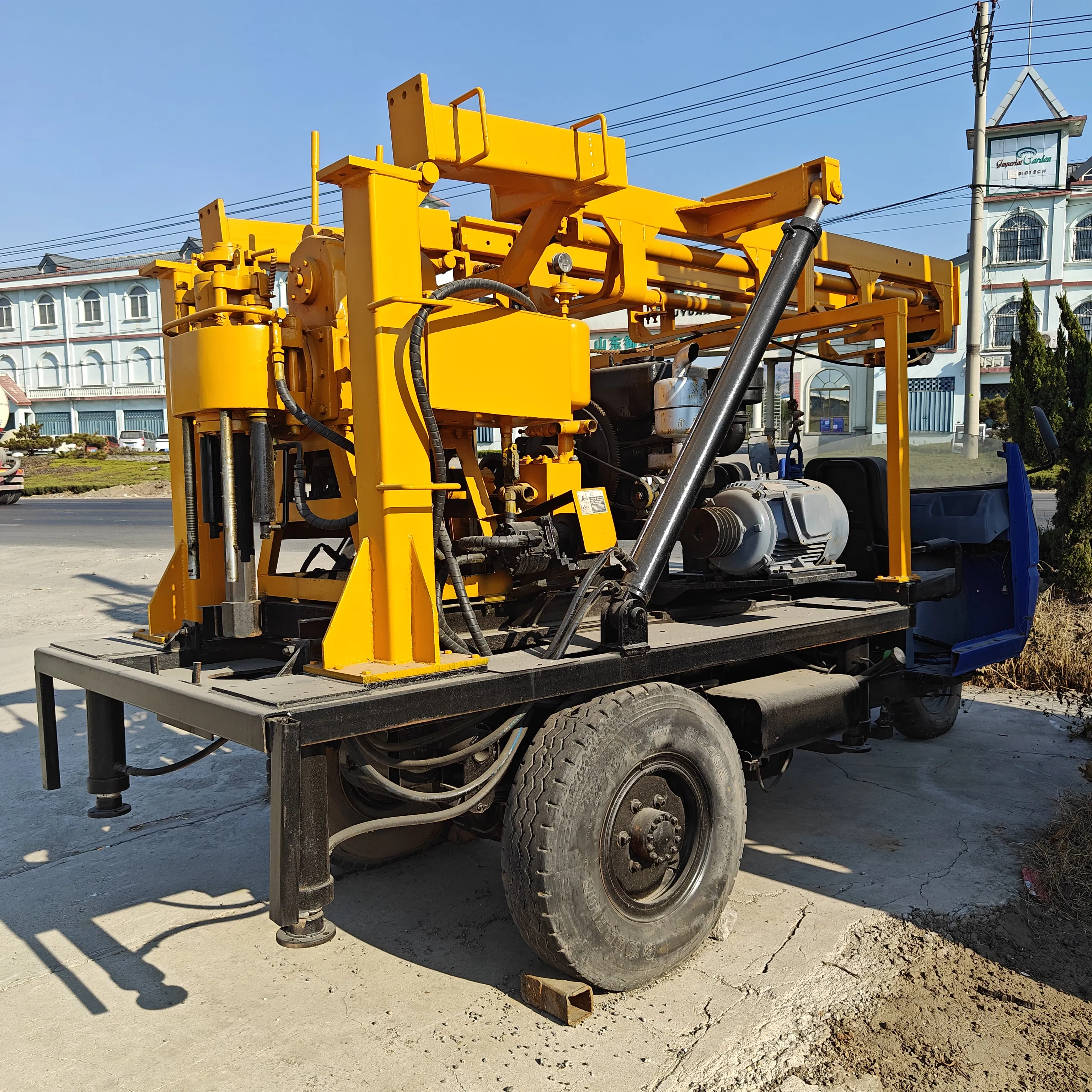 Three-Wheel Mounted Water Well Drill Used Equipment High Mobility