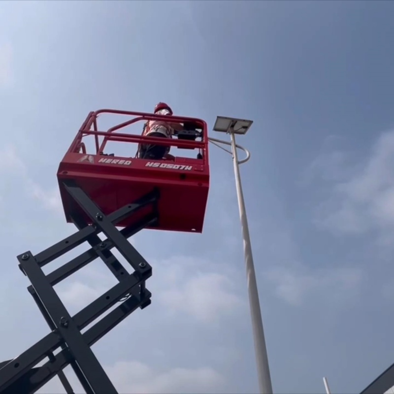 Professional Aerial Work Lifting Platform 250kg Self-Propelled Scissor Lift System