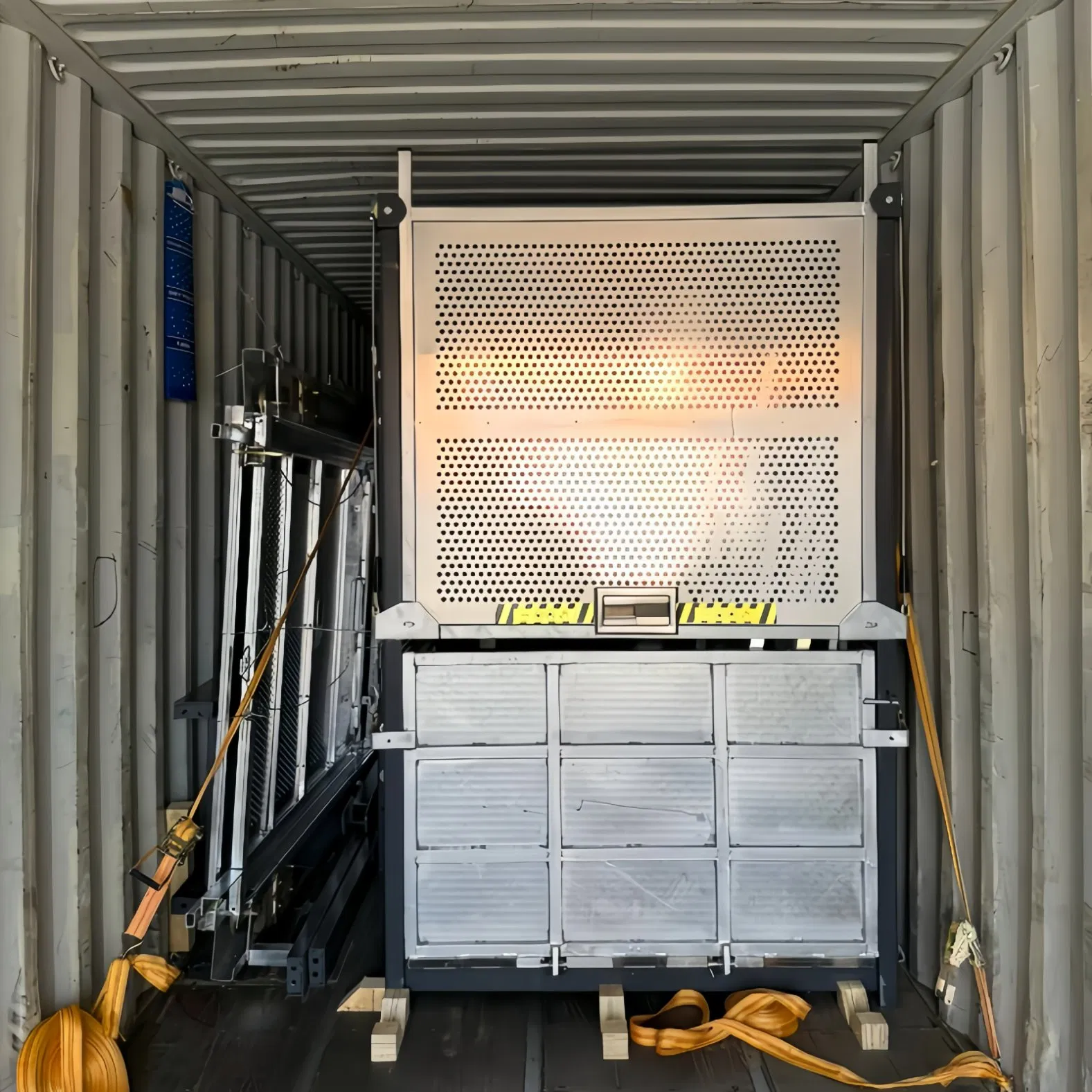 Construction Site Lifting Equipment 0-46 M/Min Sc200/200 2 Ton High Stability