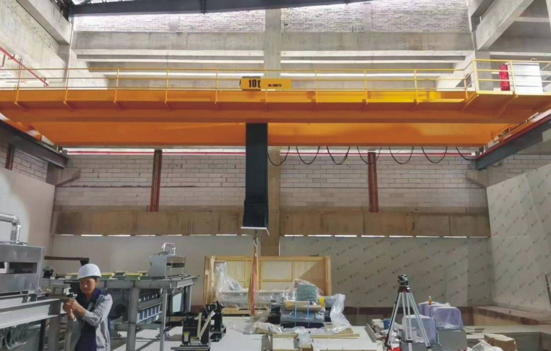 Reliable Industrial Lifting Equipment for Construction and Manufacturing