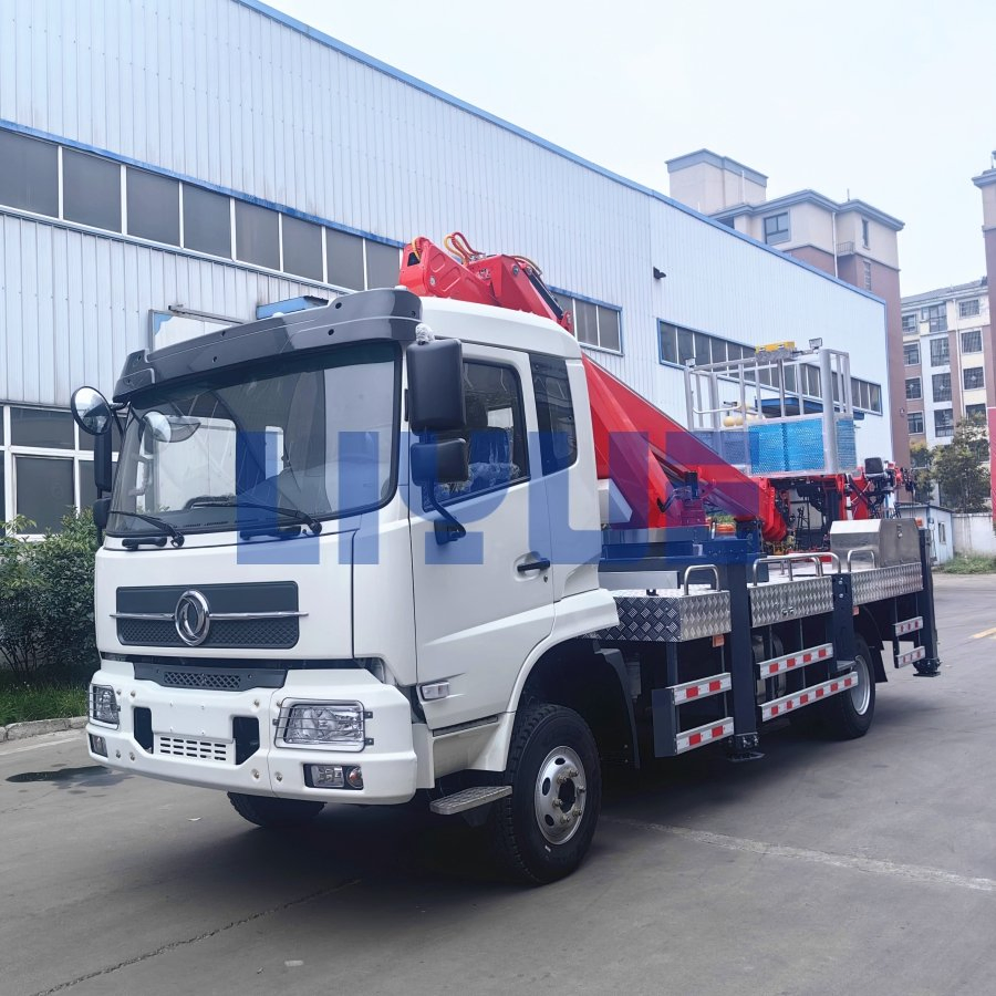 Self-Propelled Electric Lift Aerial Work Platform 18m for Warehouse Maintenance &amp; Construction