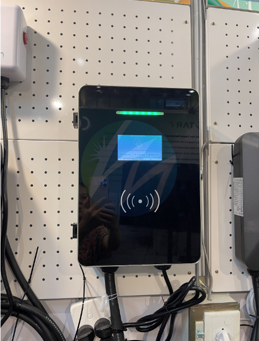 16A 32A 7kw-22kw Smart EV Charger Wall Mounted Portable Home Car Charger 60kw 120kw 240kw 90kw 120kw 150kw 180kw DC Fast Charging Station for Electric Vehicle