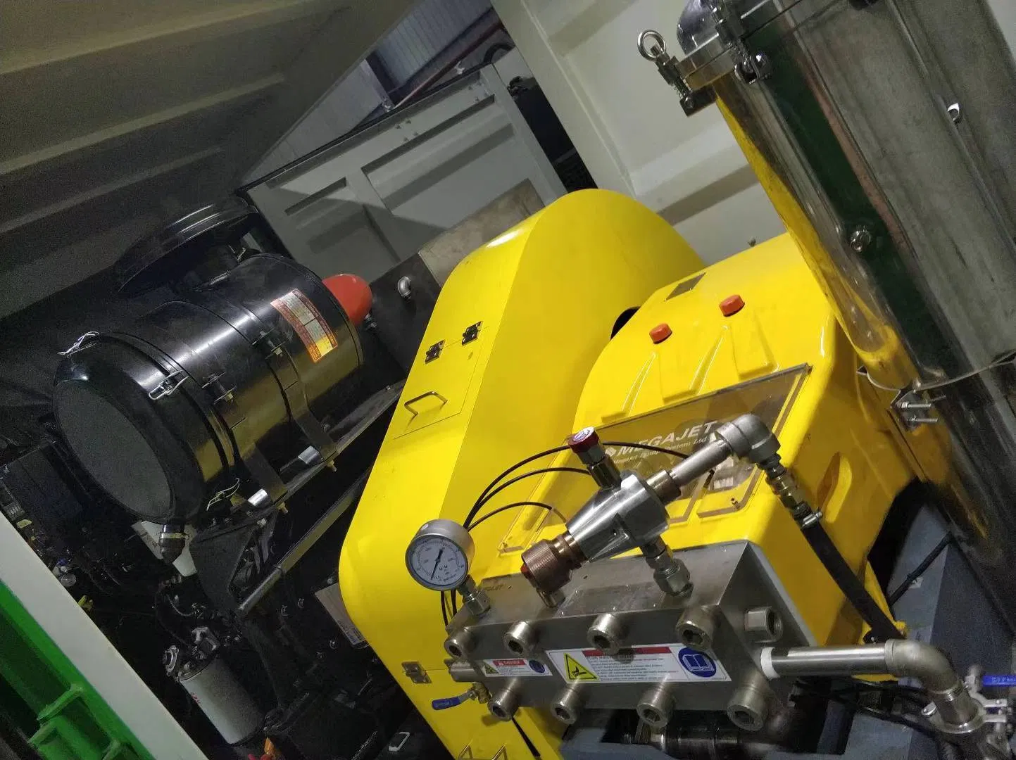 New in 2025 High Pressure Water Jet Cleaning Machine for Facilities Maintenance