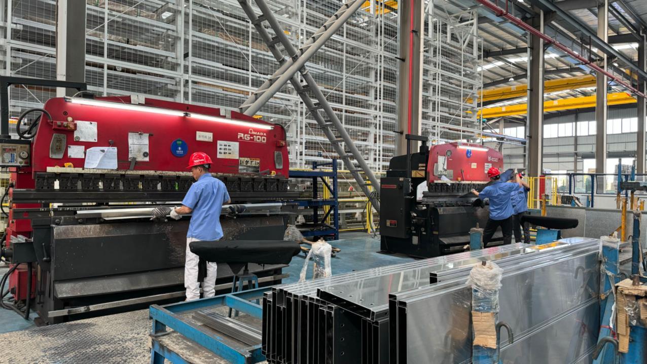 DHI Lift metal bending process — precision forming of elevator structural components