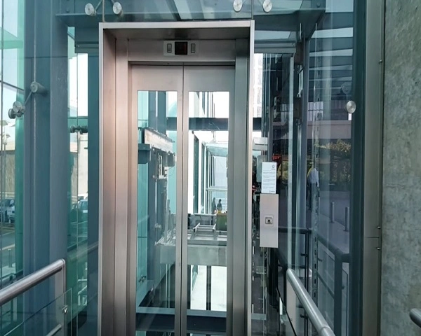 Machine Room-Less Panoramic Passenger Elevator