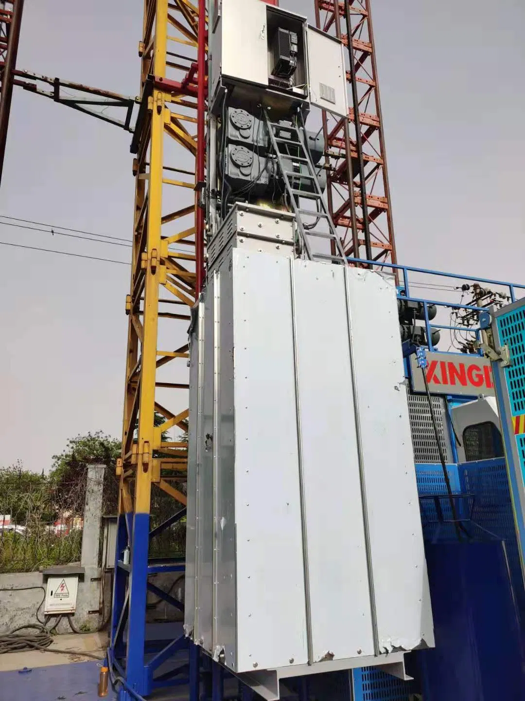 Custom Industrial Construction Lifter Elevator Hoist with Core Motor Gear Components Explosion-Proof Equipment