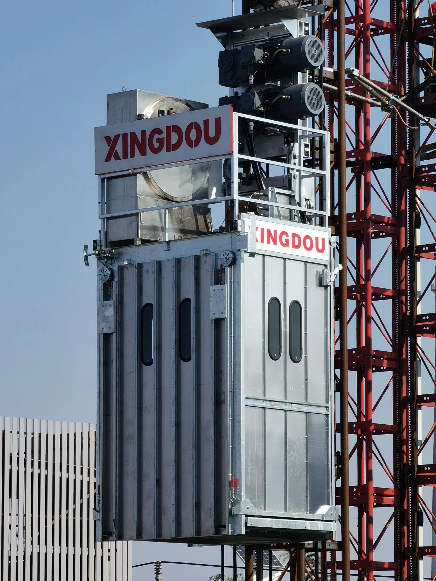 Custom Industrial Construction Lifter Elevator Hoist with Core Motor Gear Components Explosion-Proof Equipment