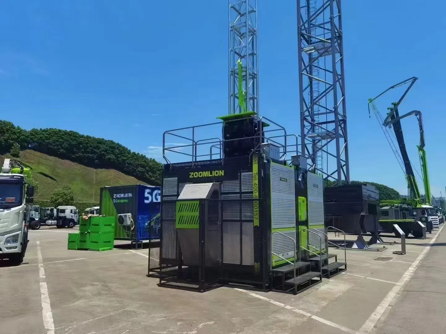 Hot Sell The Second Used Equipment Hoisting Elevator Sc200/200 2 Ton Construction Elevator Price