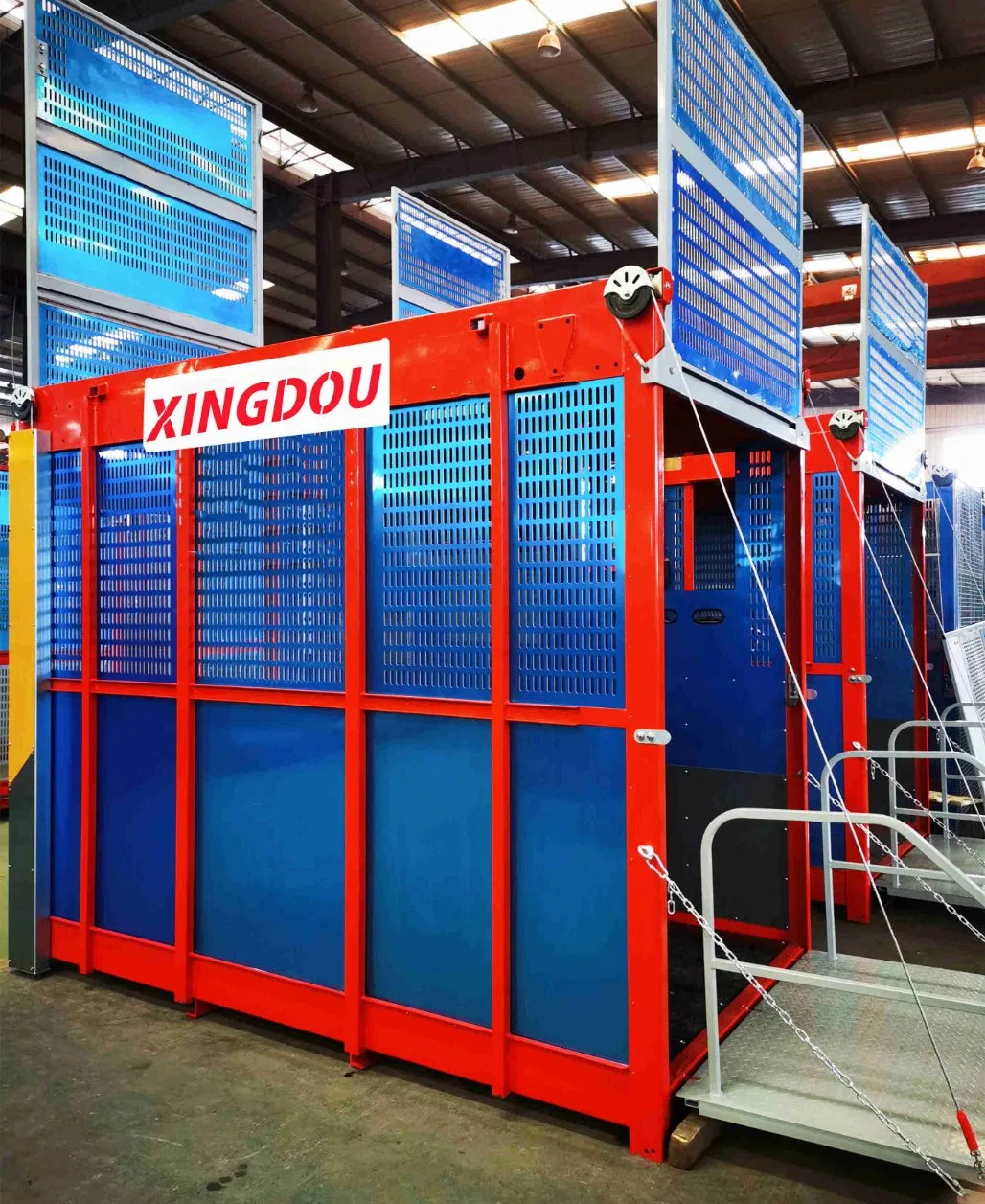 Reliable Manufacturer of Building Lift Passenger Hoist Construction Elevator for Global Projects