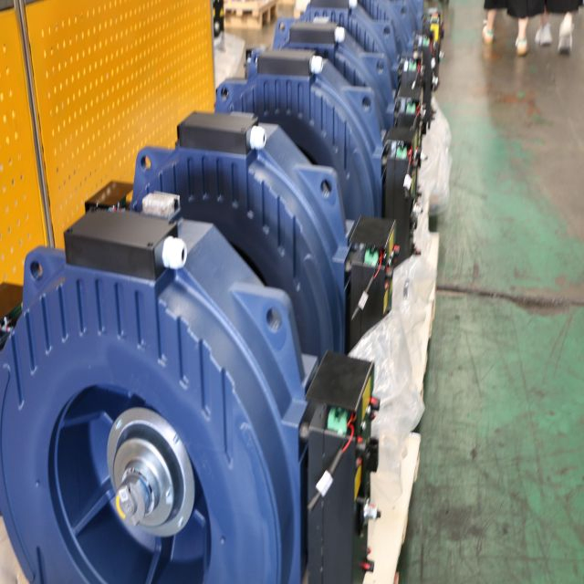 Nova Elevator Toothless Traction