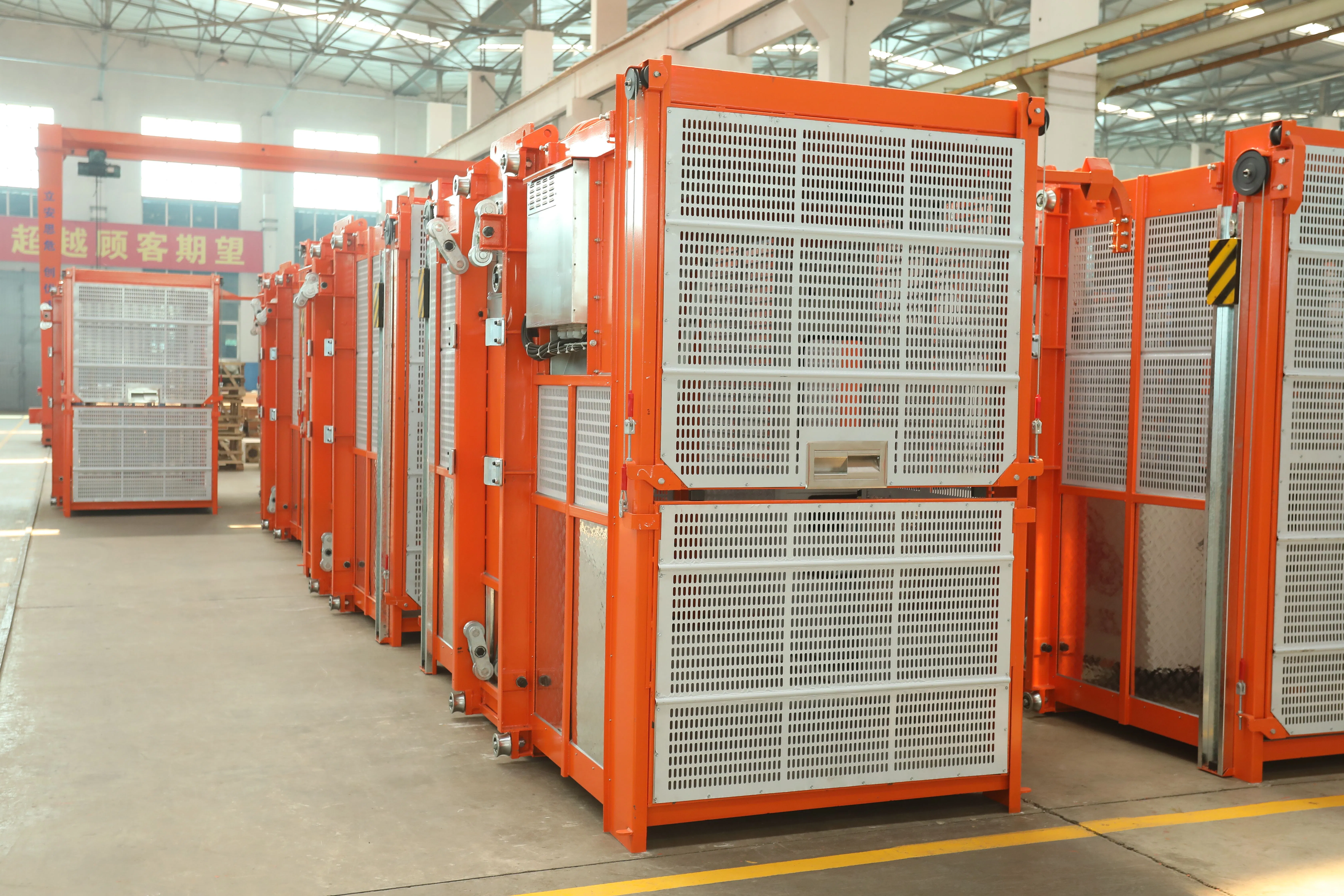 Reliable Construction Hoists: Sc200/200 Elevators for High-Rise Construction Needs