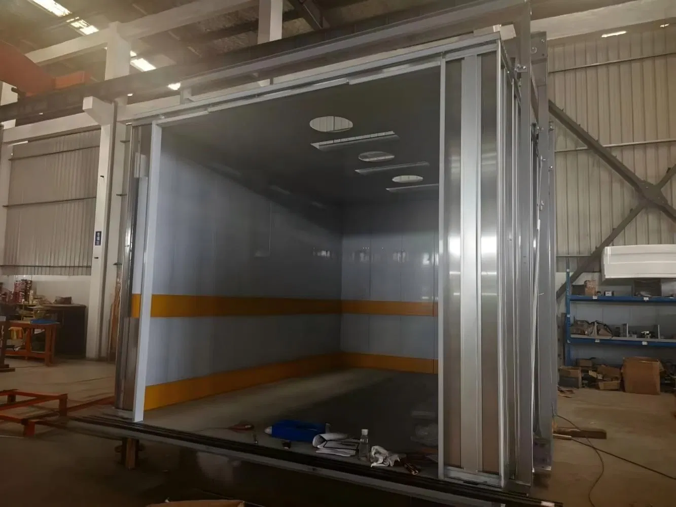 Fujivista Industrial Elevator Cargo Lift with Mrl Technology for Factory and Logistics