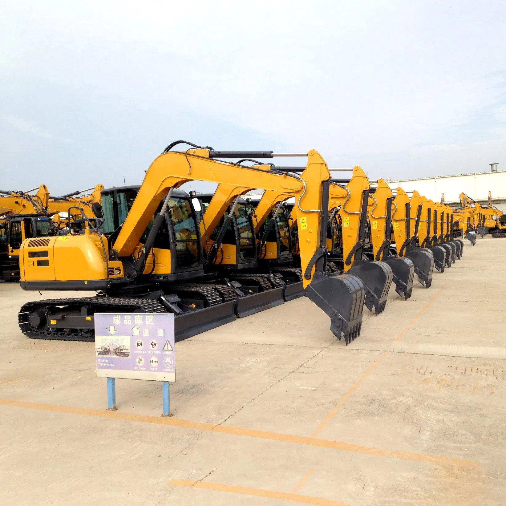 Earthmoving Machine 7ton 7t 7.5t 7.5 Ton Mini Excavator Small Excavator Crawler Excavator Xe75D Construction Machinery