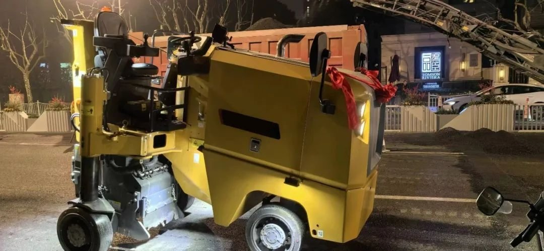 High-Production 500HP Road Milling Machine 10h Advanced System Scm500c-10h