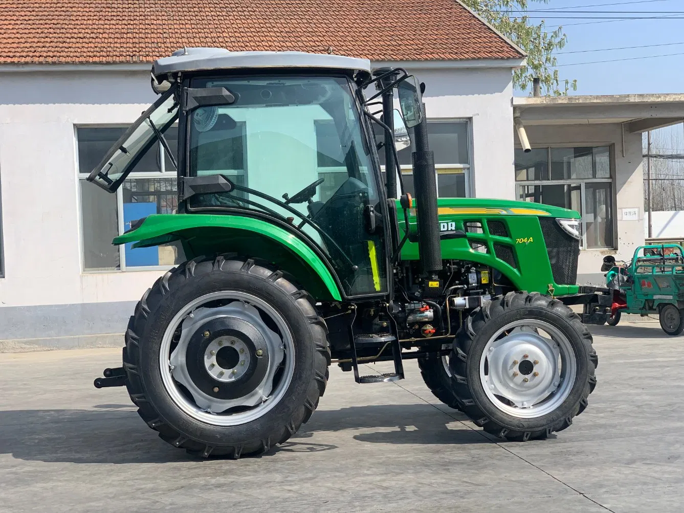 Factory Outlet Agriculture Machinery Small Compact Mini 4WD Farm/Garden Mini Loader 70HP for 704