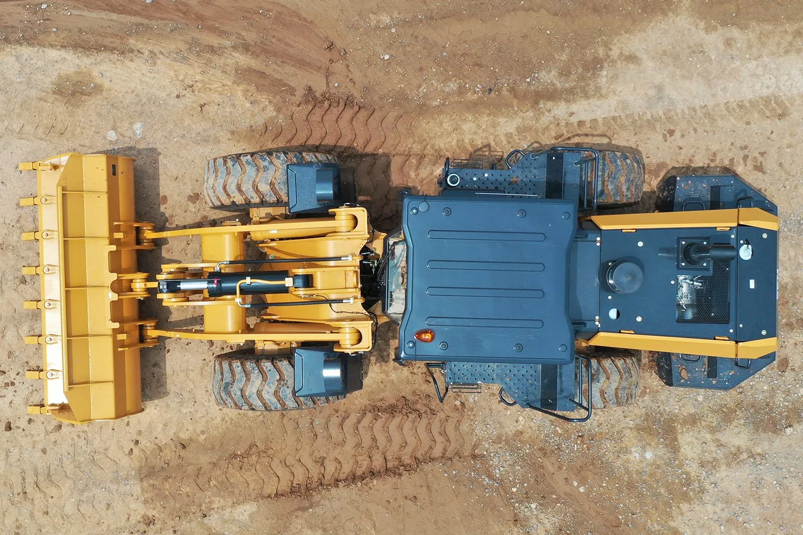 Xc8-S3580 with Pilot System