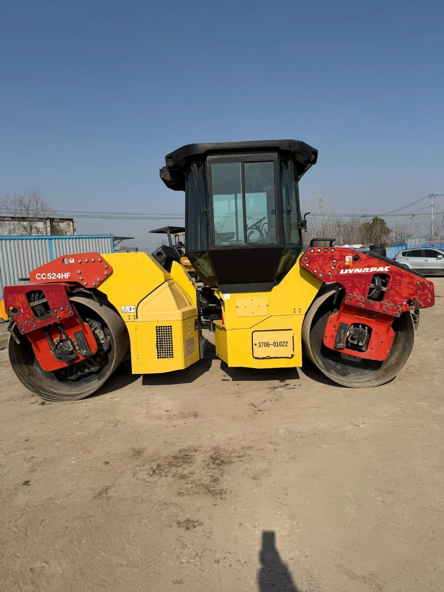 Heavy-Duty Oscillating Steel Wheel Roller for High-Performance Roadworks