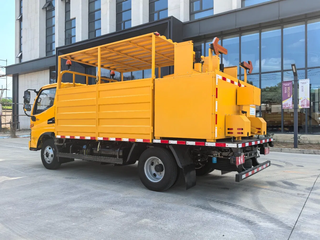 Heavsty Vehicle-Mounted Silent Hot Melt Kettle - Low-Noise &amp; Fuel-Efficient Road Marking Coating Melting Equipment Thermoplastic Hot Melt Paint Kettle