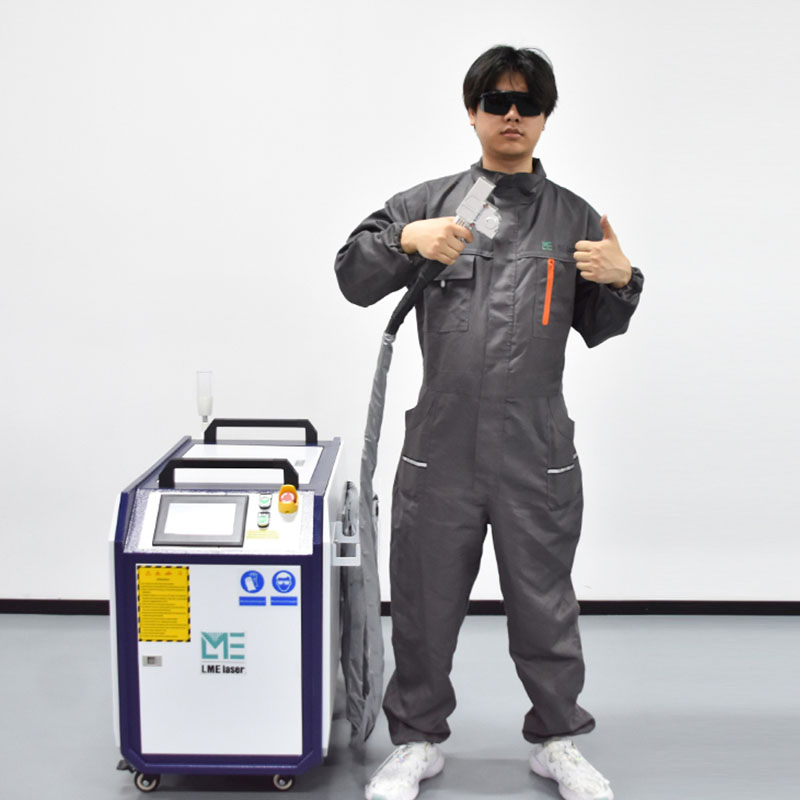 Construction Machinery Rust Removal Smart Continuous Laser Cleaner