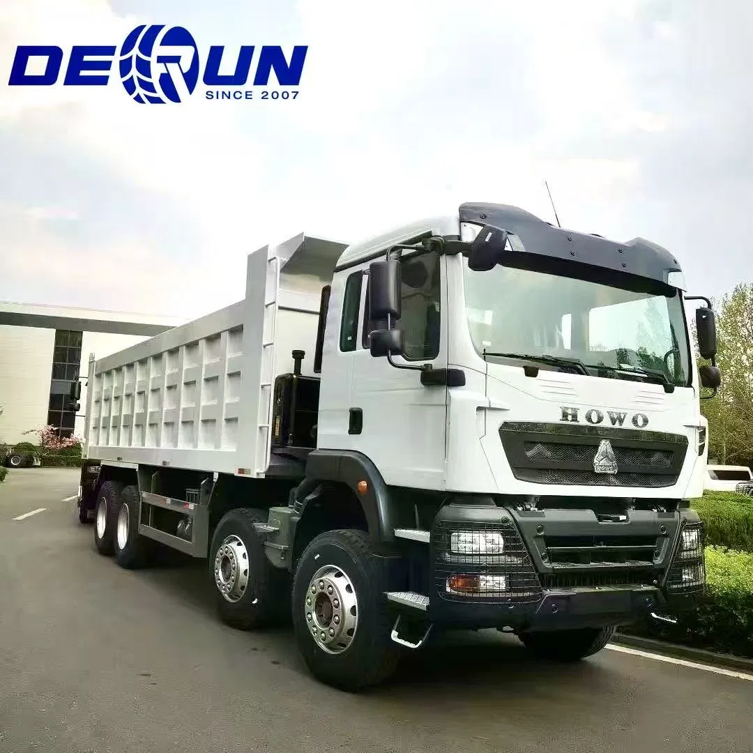 Heavy Duty Sinotruk HOWO/Shacman/FAW/Beiben/Foton 30/40/50ton 6X4/8X4 10/12 Wheels Rear Dump Tipper Dumper Tipping Truck for Construction Iron Bauxite Mining
