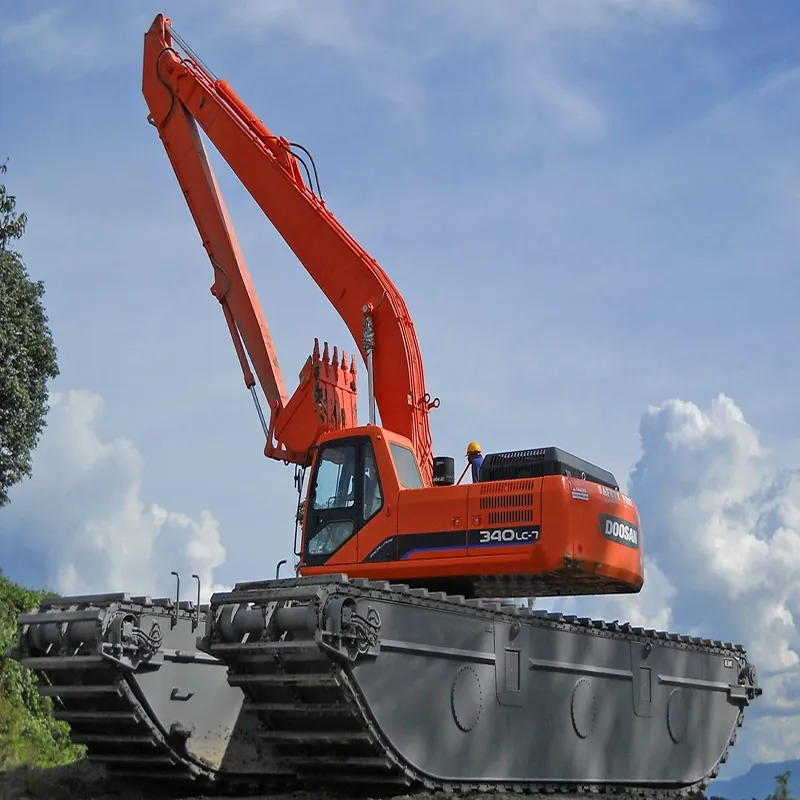 Amphibious Excavator 2