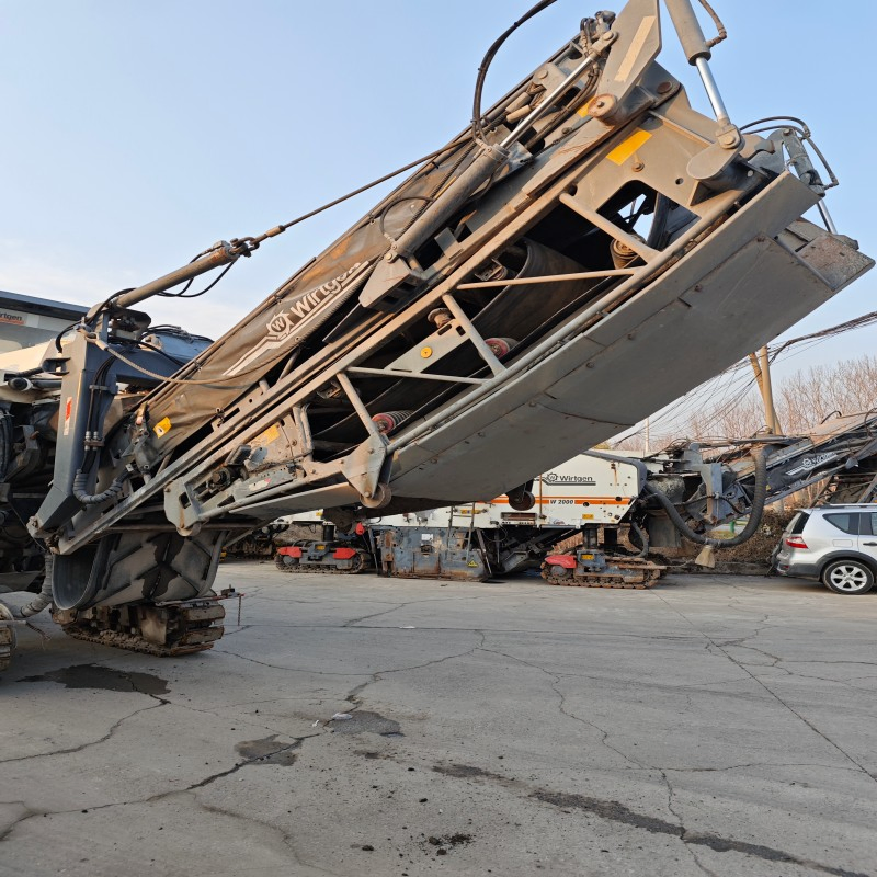 Fuel-Efficient Heavy Duty Milling Machine - Suitable for Long-Time Continuous Construction