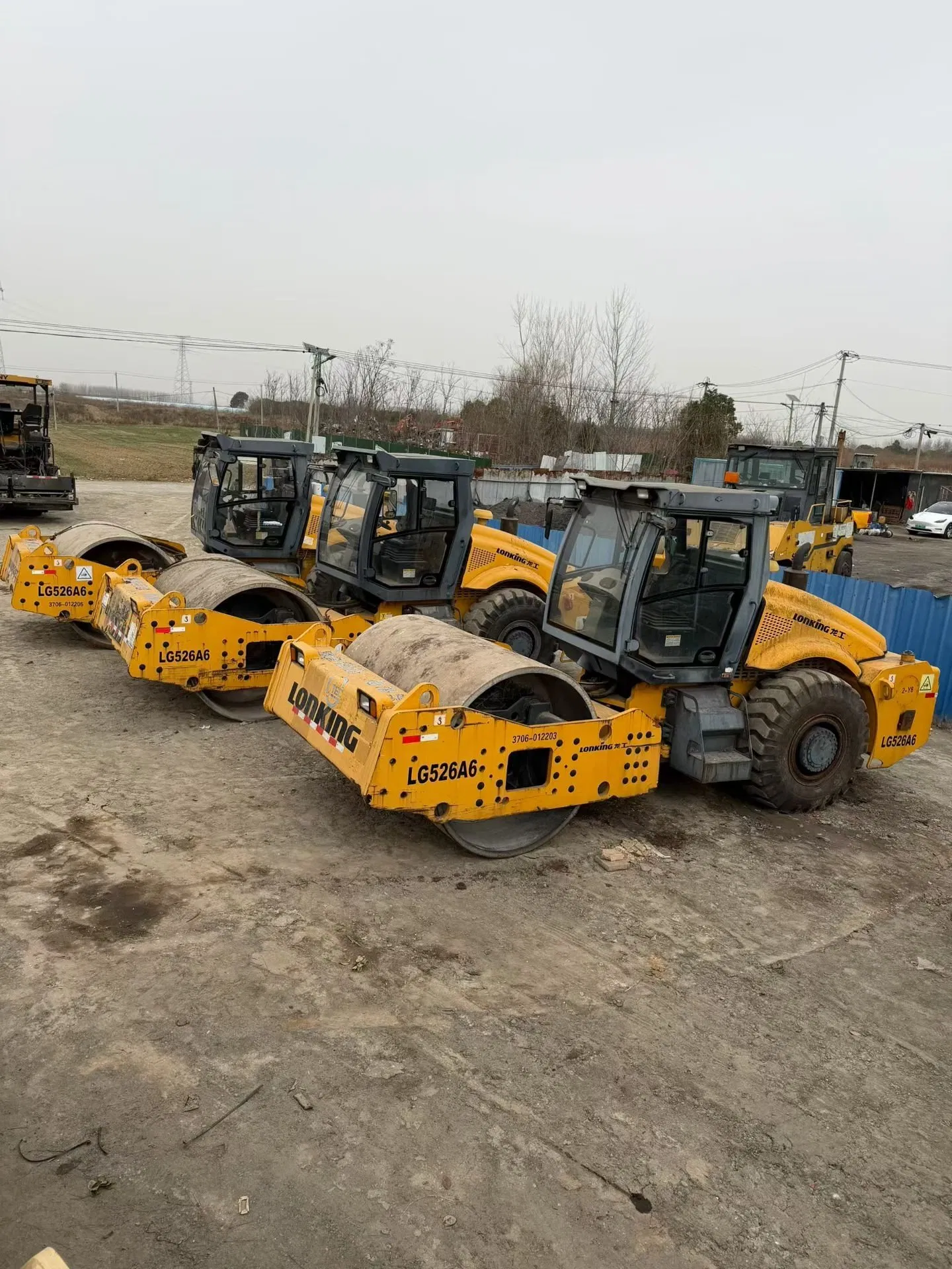 Heavy-Duty Oscillating Steel Wheel Roller for High-Performance Roadworks