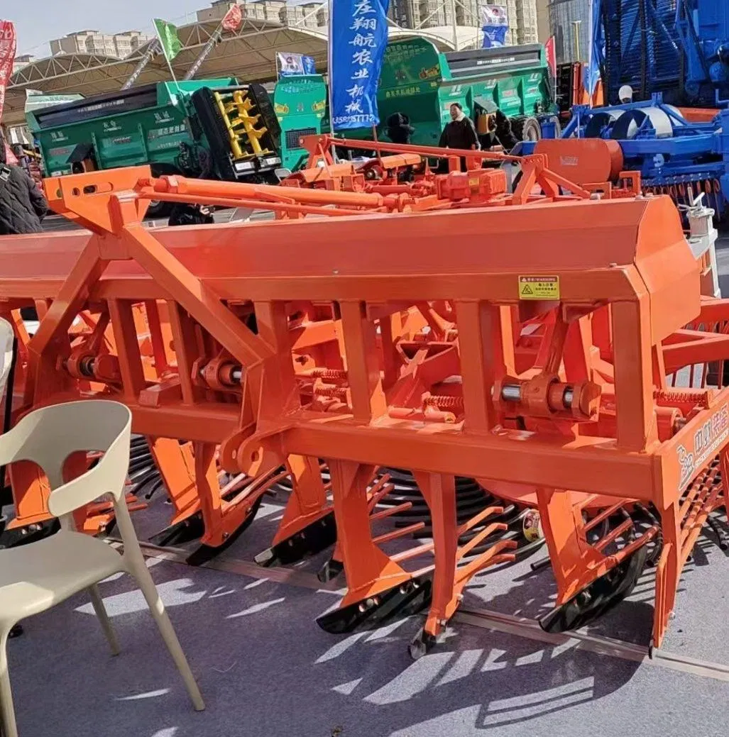 Advanced 6-Row Beet Harvesting Machine for Challenging Landscapes