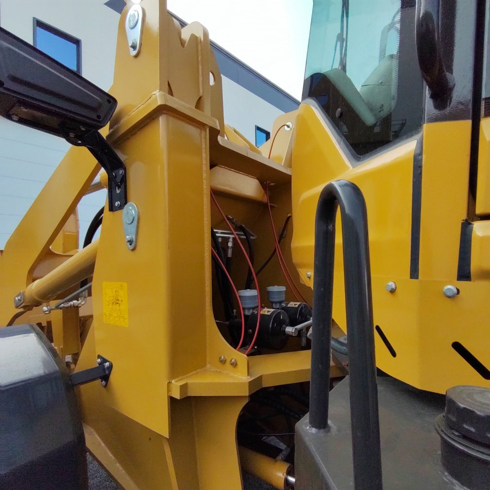 Articulated Home Garden Machinery with Quick Hitch Efficient 2ton 3ton Wheel Loader
