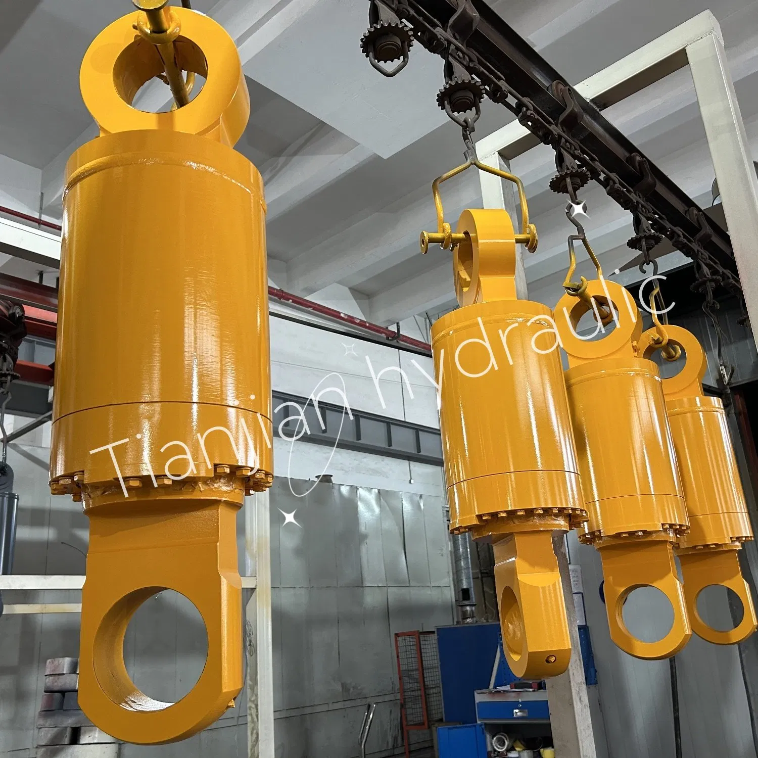 Aftermark Replacement Double Acting Rear Suspension Nitrogen Cylinder Hydraulic Cylinder for Cat777 Mining Dump Truck