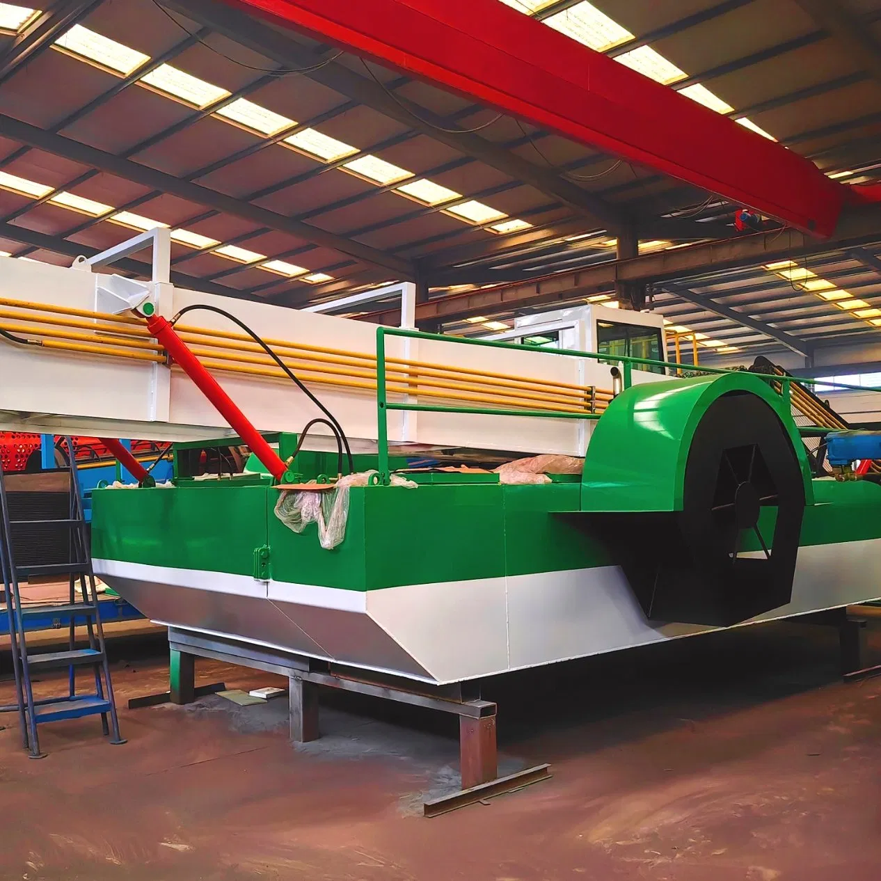 River Garbage Dredging and Salvaging Equipment