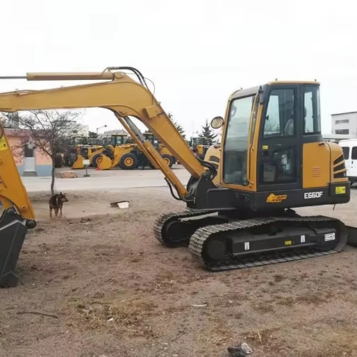 China Famous Brand Large Volume Pump System E660f with 0.6m³ Bucket Capacity for Sale