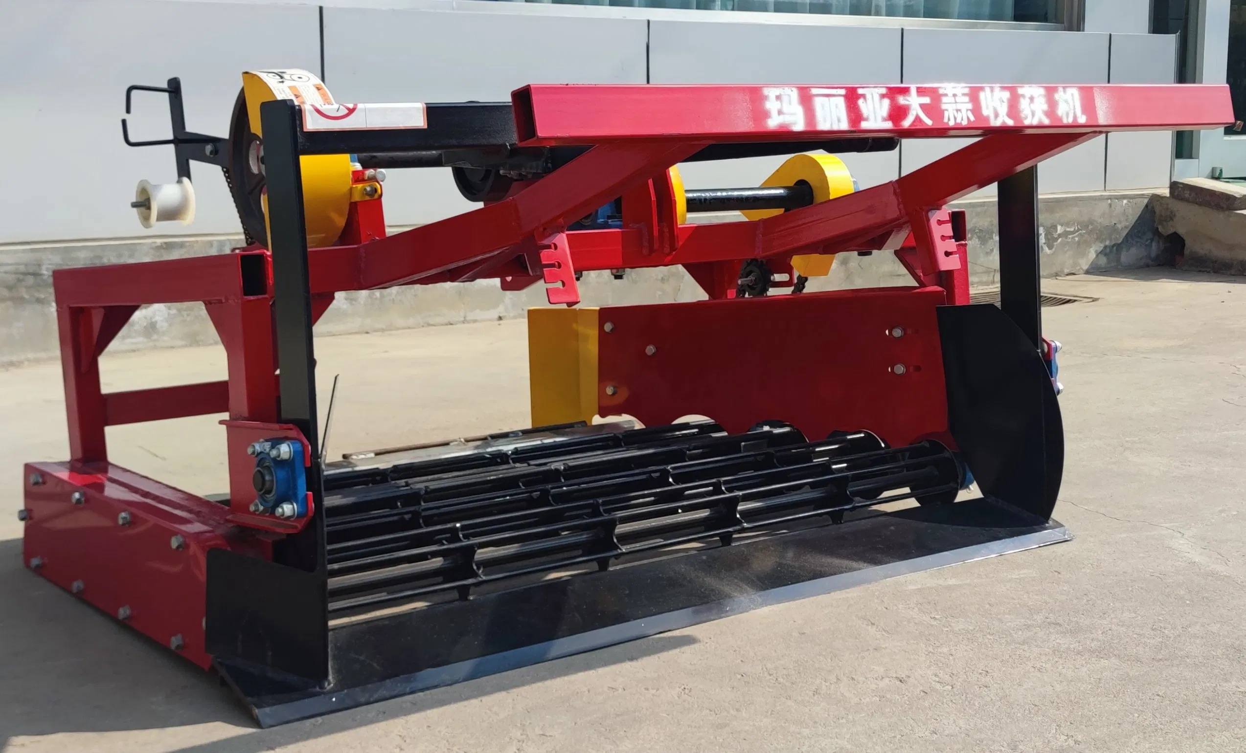 Agricultural Machinery Garlic Digger for Medium Farm