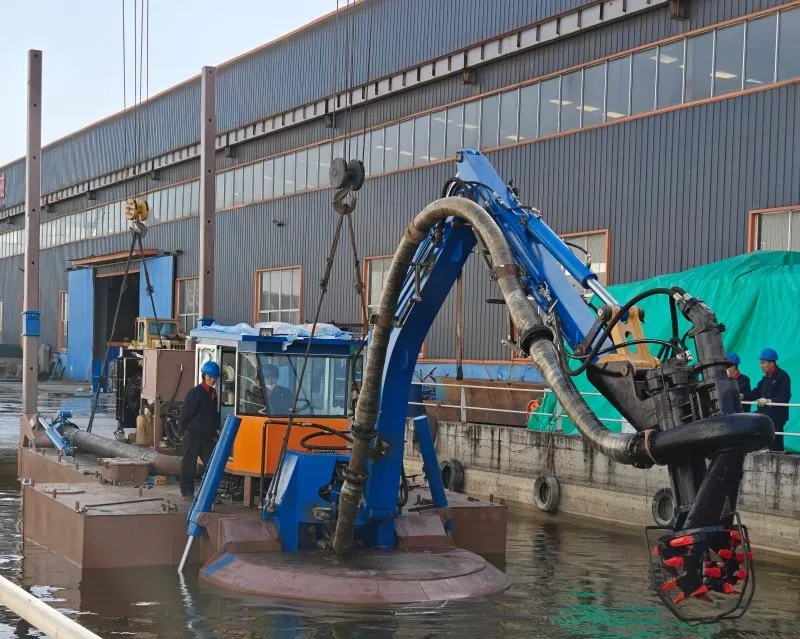 Amphibious Dredger Overview