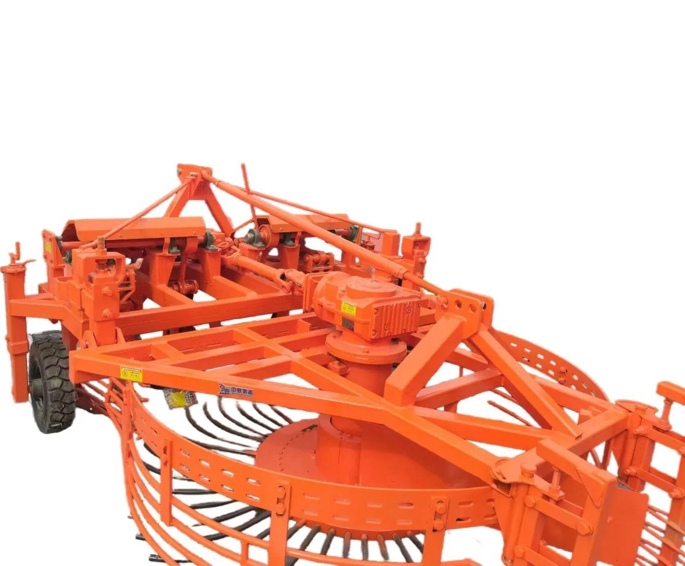 Jinan Zhongyi 4-Row Sugar Beet Pulling Machine for Efficient Farming