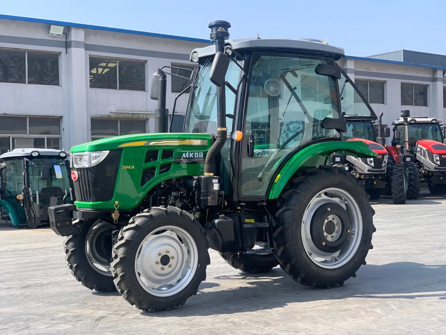 Factory Outlet Agriculture Machinery Small Compact Mini 4WD Farm/Garden Mini Loader 70HP for 704