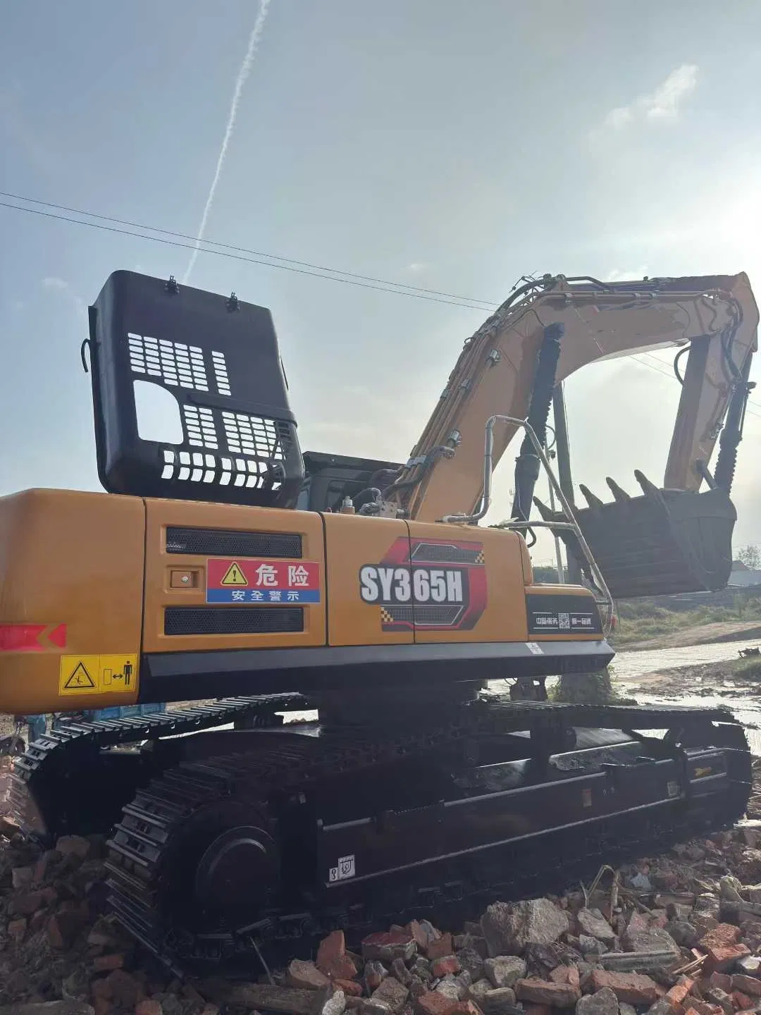 36.5ton 600 mm Sea Transportation Fuel-Efficient Hydraulic System Low Price