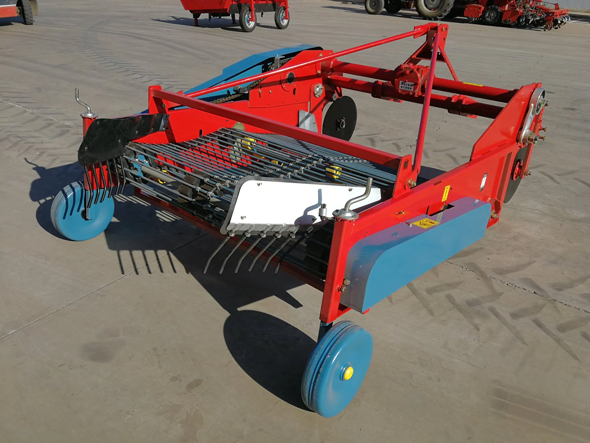 Professional Potato Harvester Tractor Mounted Factory Direct Supply Farm Machinery Suitable for Large Scale Farm Digger